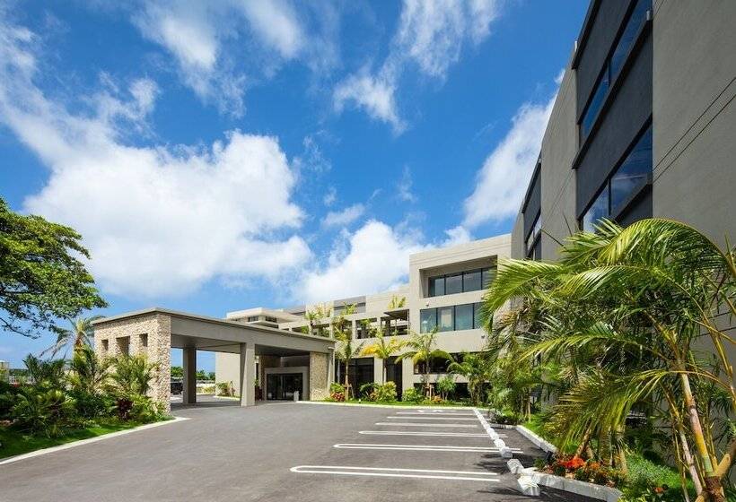 Glamday Style Okinawa Yomitan Hotel & Resort
