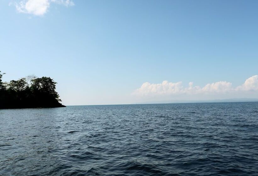 هتل Hoja De Oro Corcovado