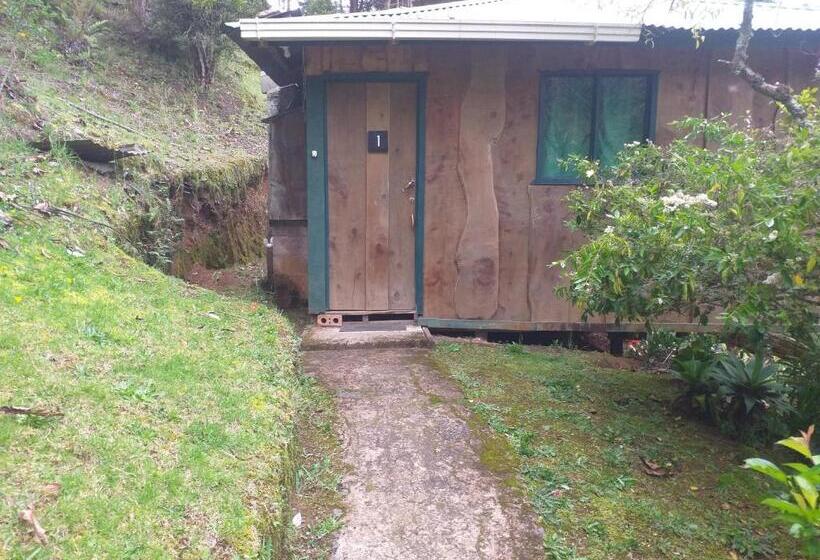 בית מלון כפרי Las Cataratas Lodge