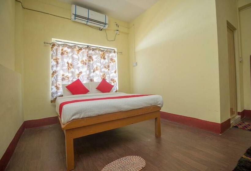 هتل Oyo 15721 Simrat