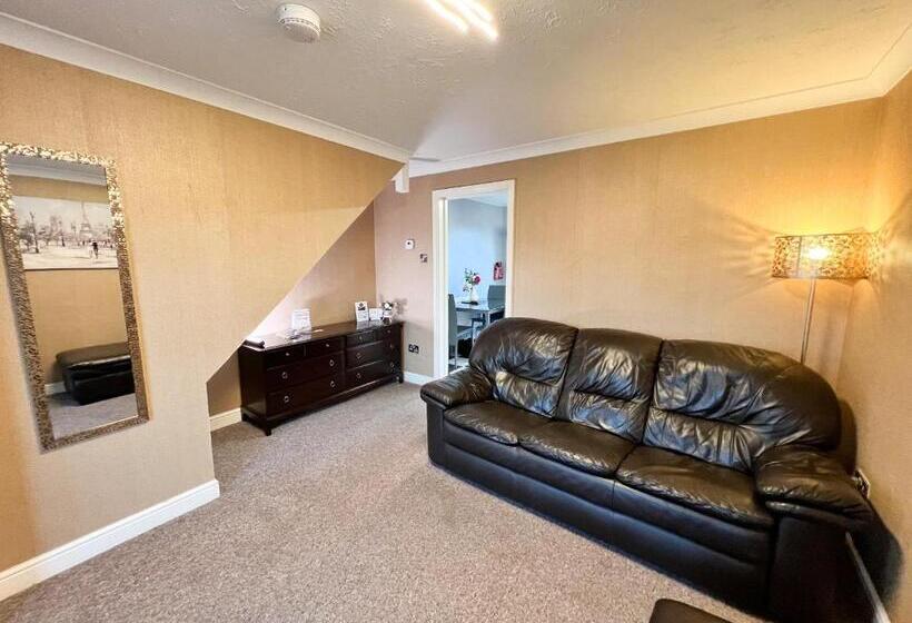 فندق Taylor Close