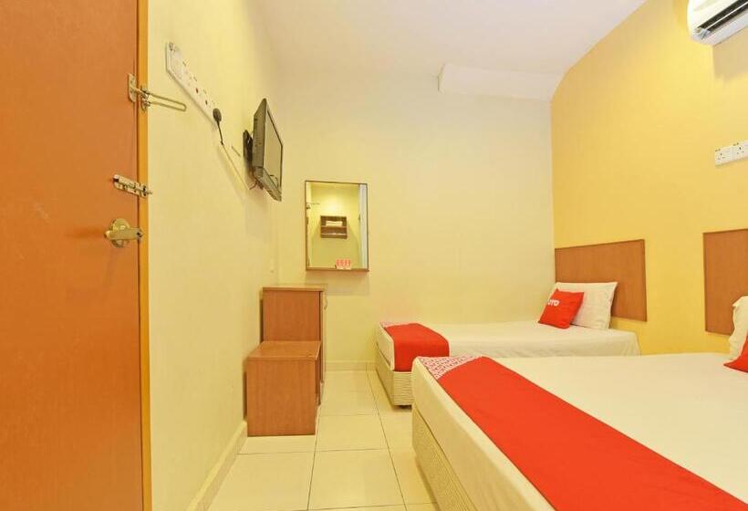 Oyo 582 Hotel Walk Inn