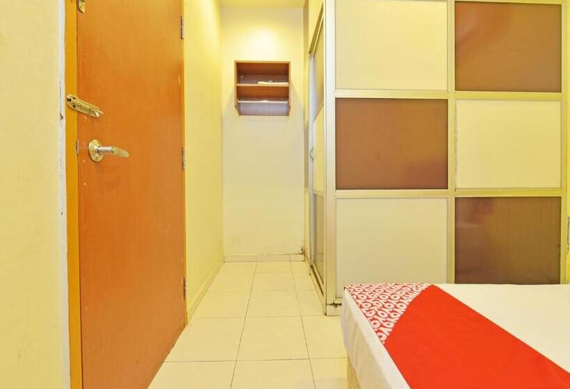 Oyo 582 Hotel Walk Inn