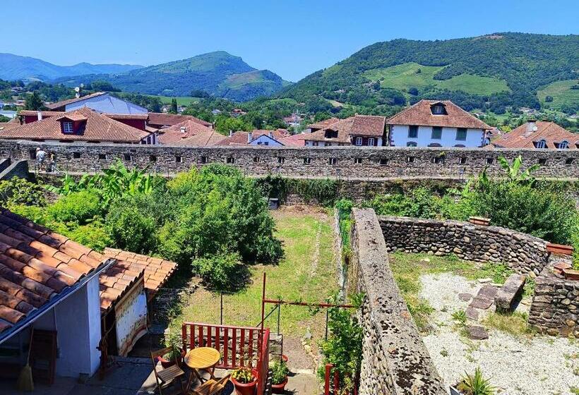 הוסטל L Auberge Du Pèlerin   St Jean Pied De Port