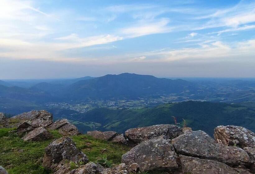 הוסטל L Auberge Du Pèlerin   St Jean Pied De Port