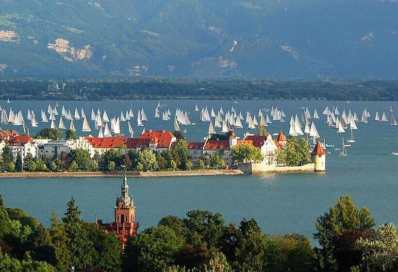 酒店 Am Rehberg Garni