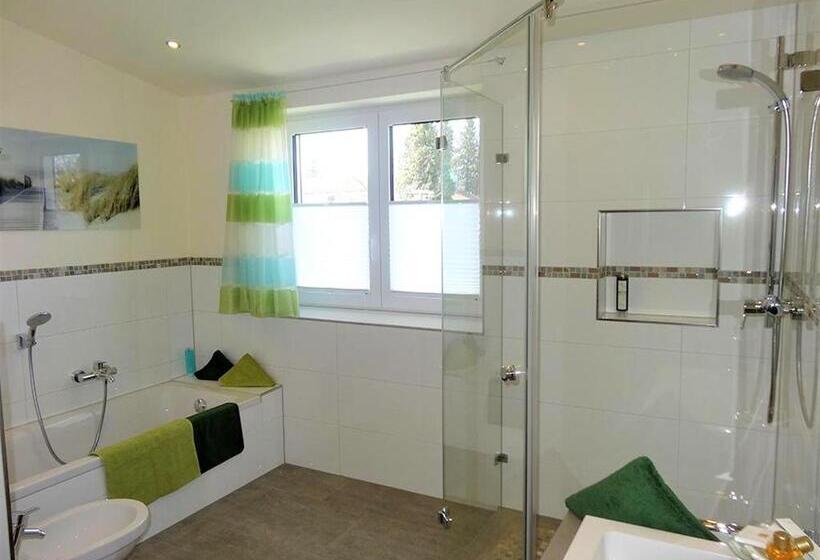 酒店 Am Rehberg Garni