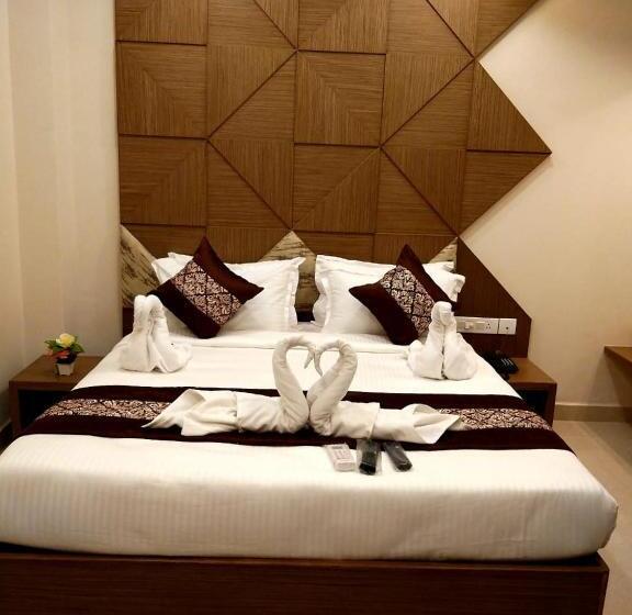 호텔 Grand Elegant