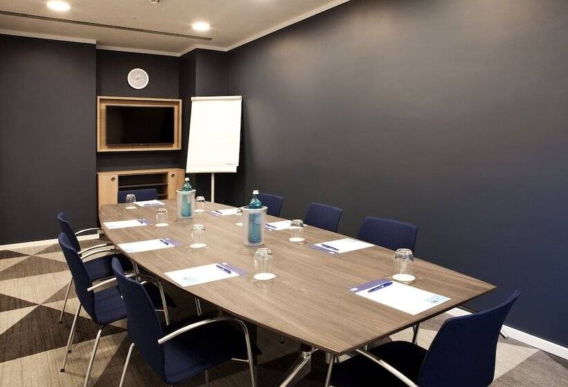 호텔 Holiday Inn Express   Mülheim   Ruhr, An Ihg