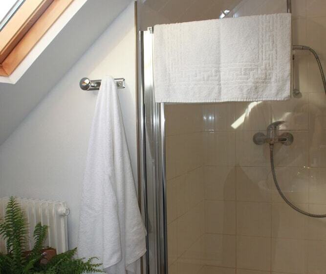 בית מלון כפרי Hostel La Maison Montreau