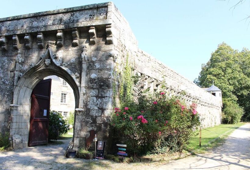 Отель Manoir Du Moustoir   Hôtel Les Empreintes
