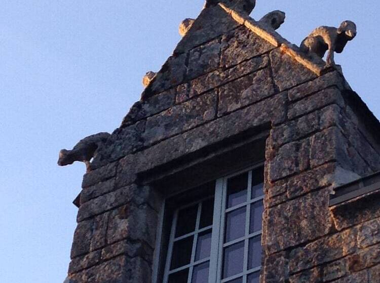 Отель Manoir Du Moustoir   Hôtel Les Empreintes