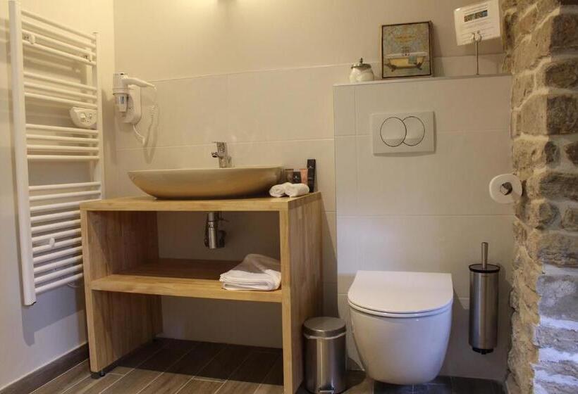 Отель Manoir Du Moustoir   Hôtel Les Empreintes