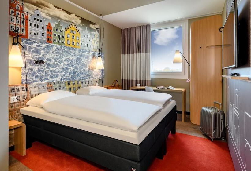 ホテル Ibis Landshut City