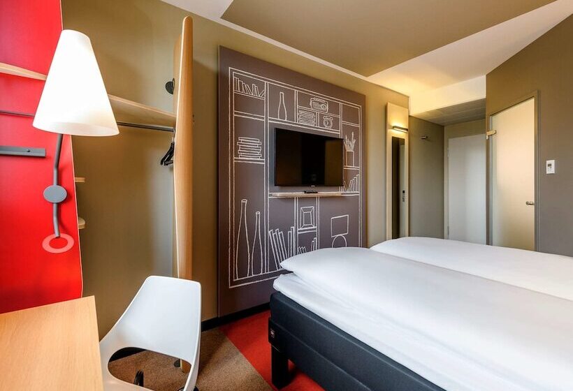 ホテル Ibis Landshut City