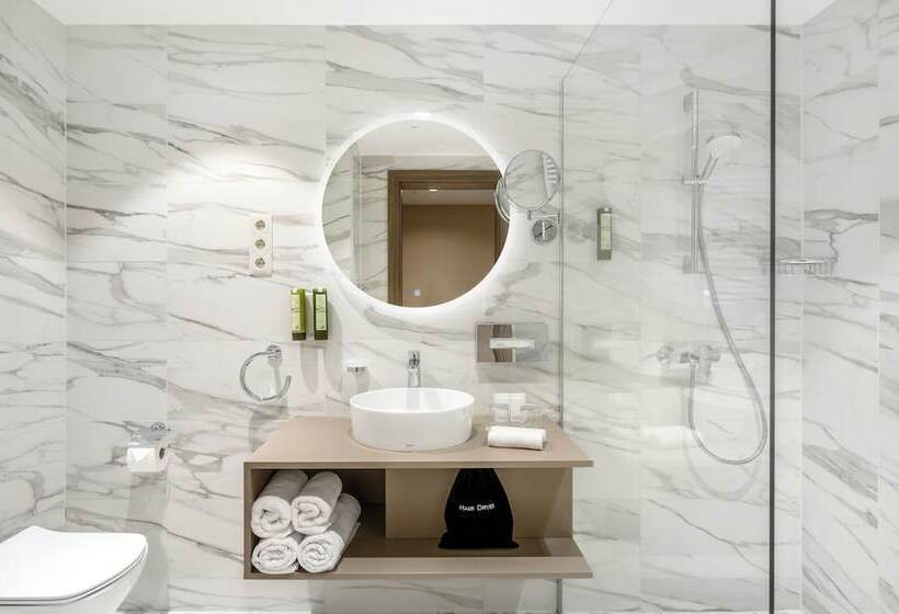 בית מלון כפרי Kenese Bay Garden Resort & Conference