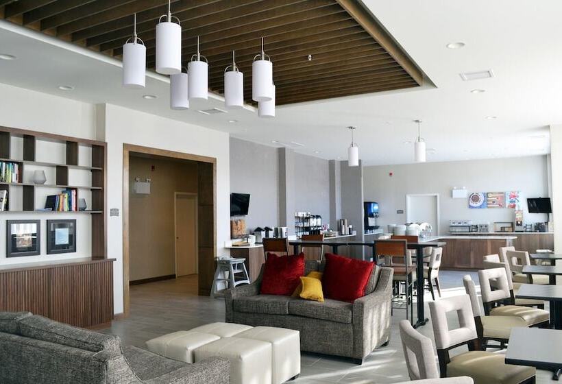 فندق Staybridge Suites   Red Deer North, An Ihg