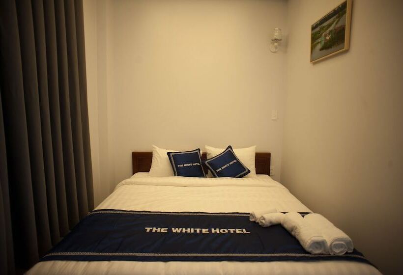 هتل The White House