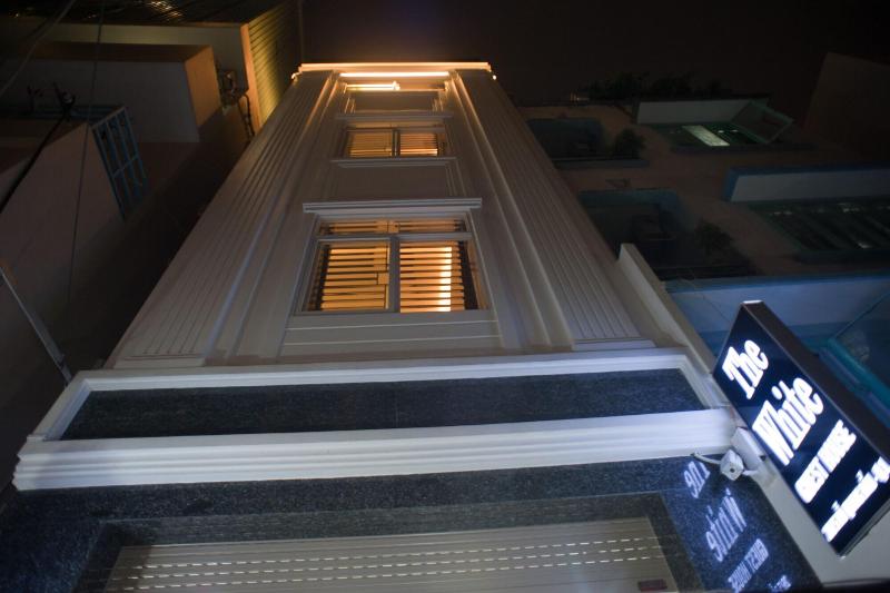 هتل The White House