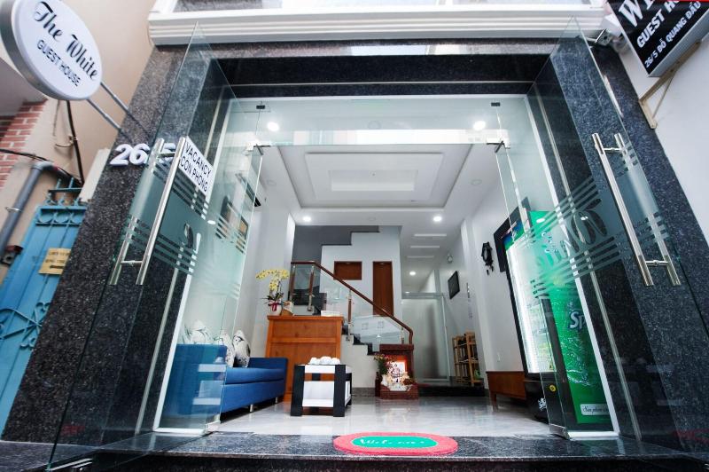 هتل The White House