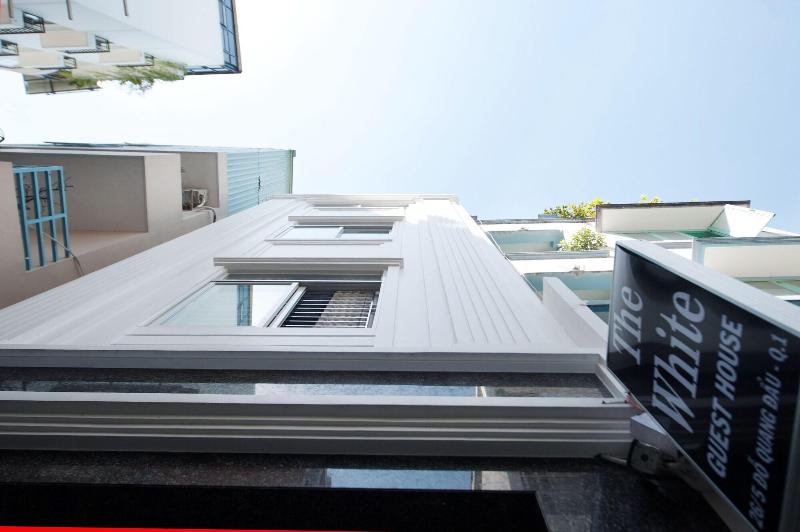 هتل The White House