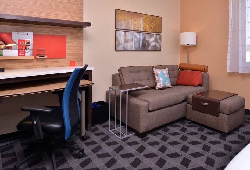 فندق Towneplace Suites By Marriott St. Louis Chesterfield