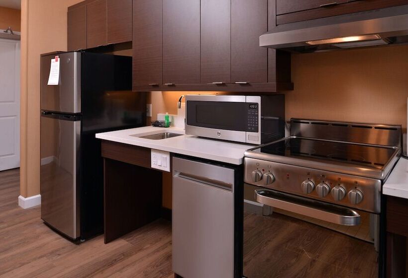 فندق Towneplace Suites By Marriott St. Louis Chesterfield