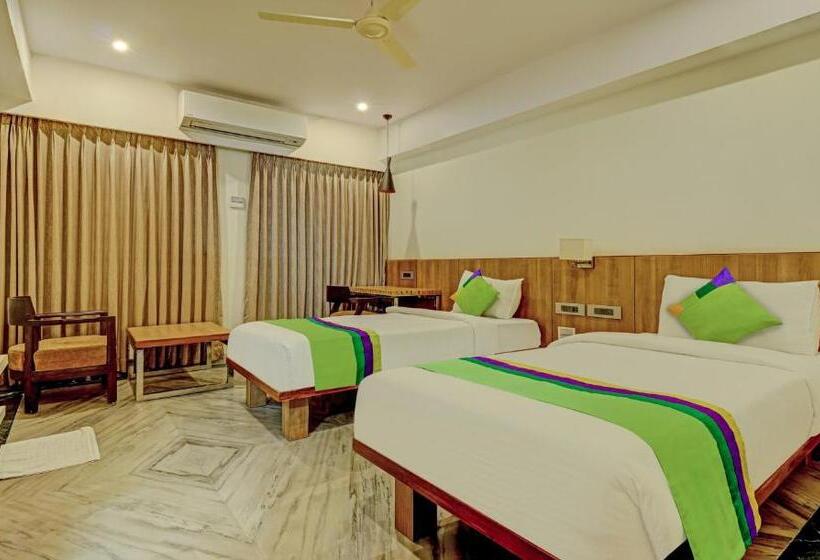 Отель Treebo Seaesta Rk Beach