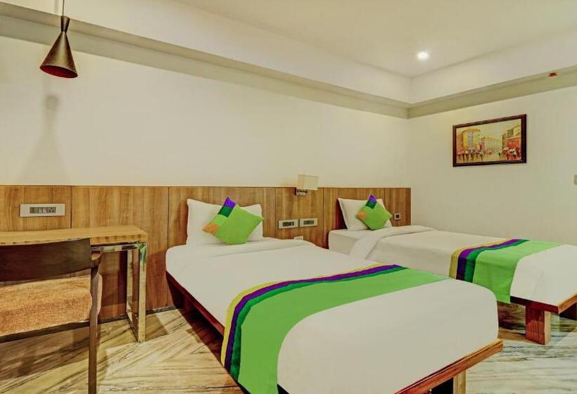 Отель Treebo Seaesta Rk Beach