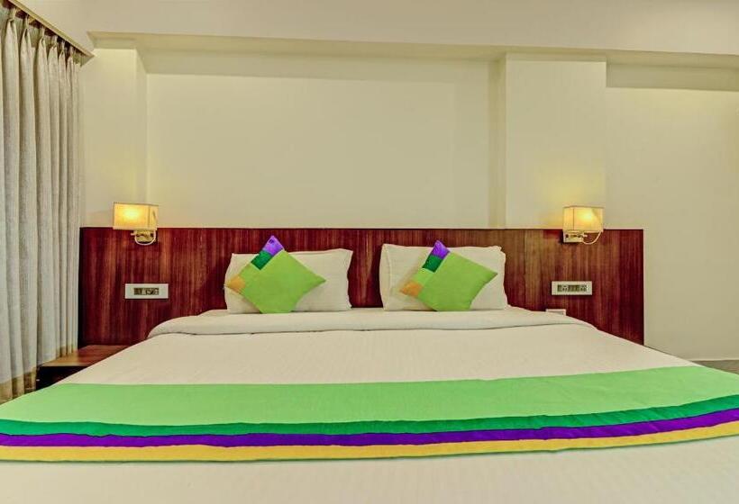 Отель Treebo Seaesta Rk Beach