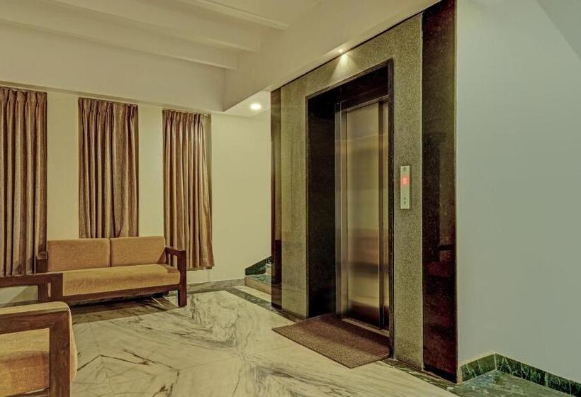 Отель Treebo Seaesta Rk Beach