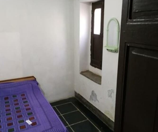 Пансион Sky Blue Guest House