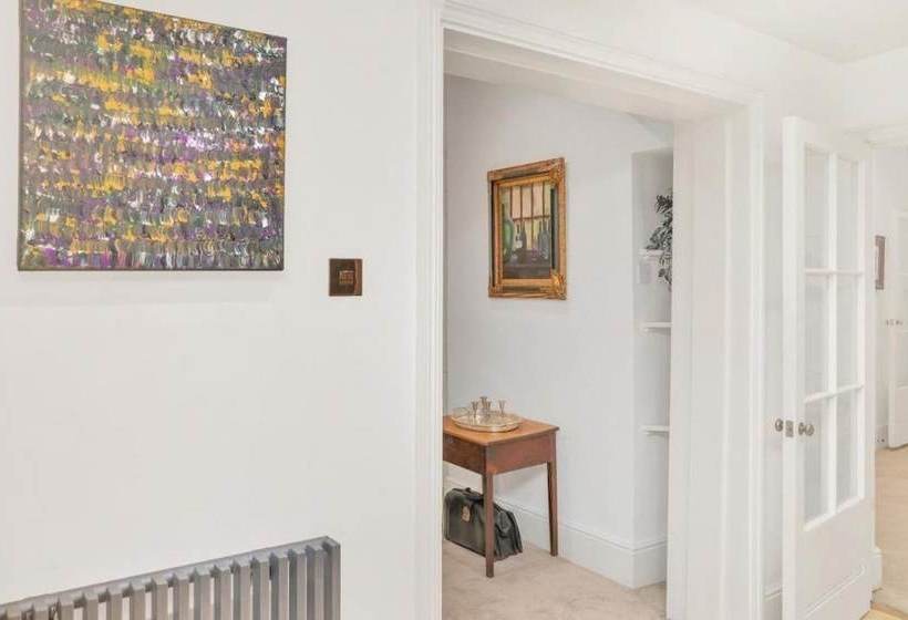 Пансион St Alphege Fmp