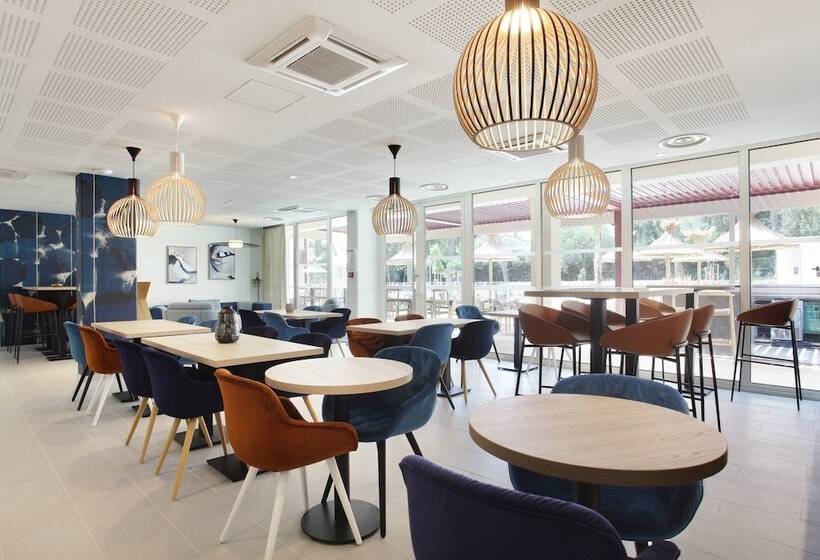 住所  Résidence Prestige Odalys Les Canissons