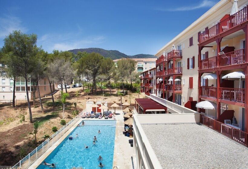 住所  Résidence Prestige Odalys Les Canissons