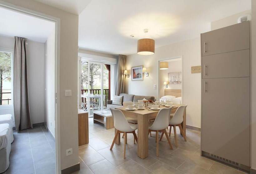 住所  Résidence Prestige Odalys Les Canissons