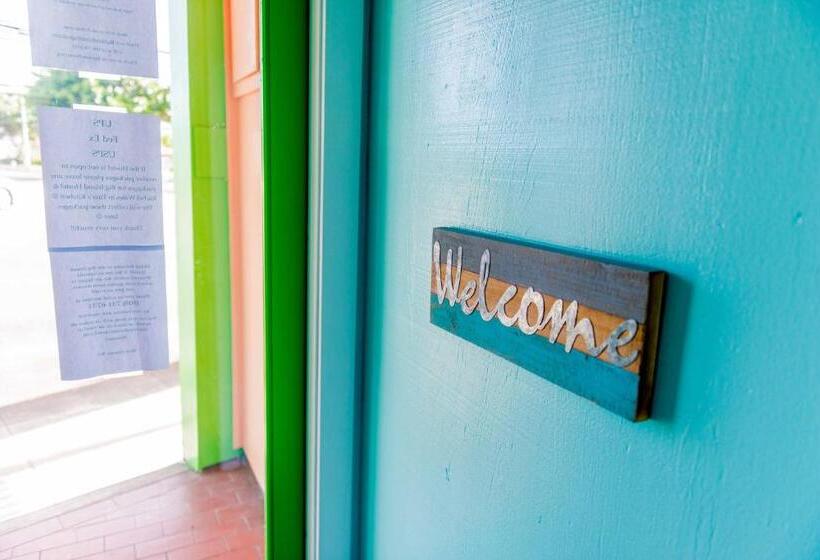 The Big Island Hostel