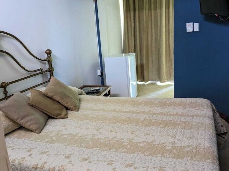 تختخواب و صبحانه Ars Amici