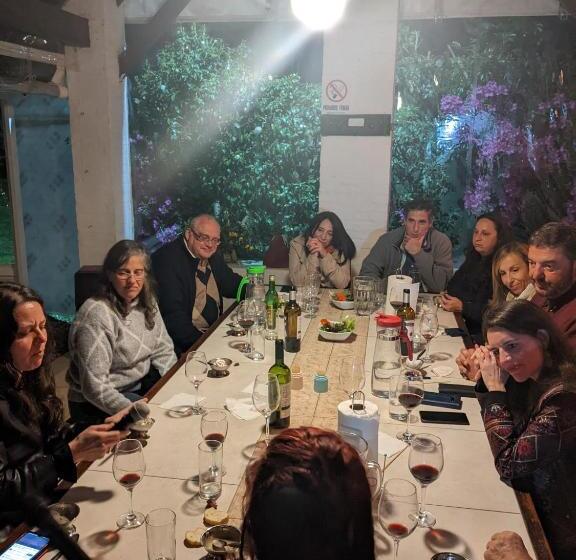 تختخواب و صبحانه Ars Amici