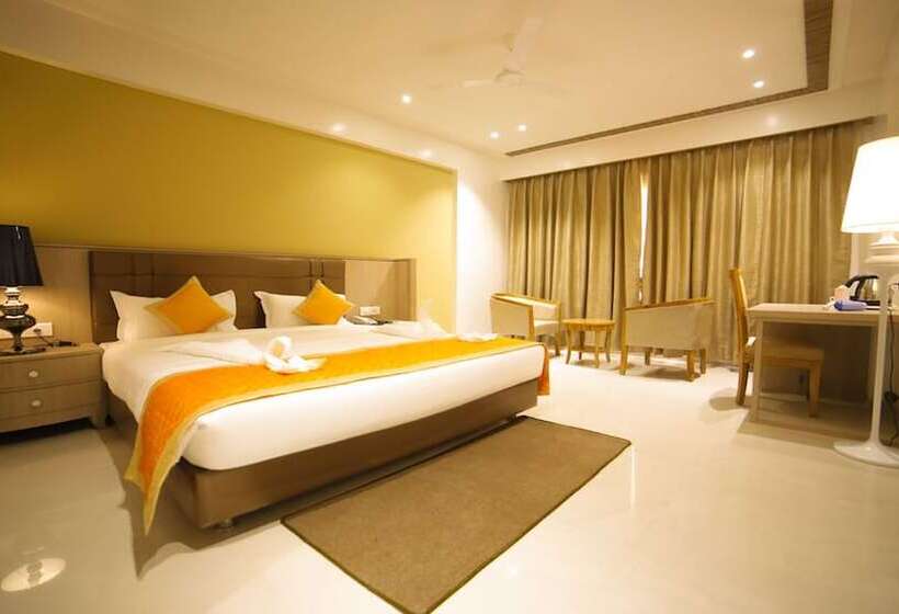 Dhamma Grand Hotel Resort