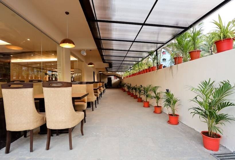 ホテル Calux Grand Baga Formerly Amara Grand