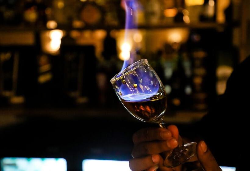 ホテル Calux Grand Baga Formerly Amara Grand