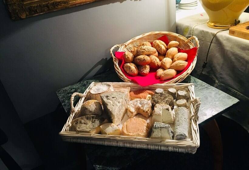 فندق Chez Jacqueline