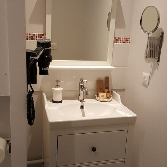 فندق Chez Jacqueline