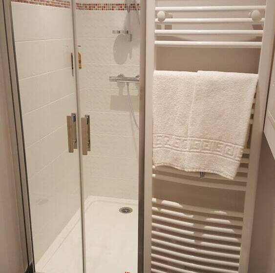 فندق Chez Jacqueline