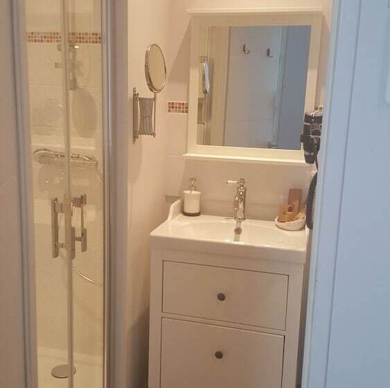 فندق Chez Jacqueline