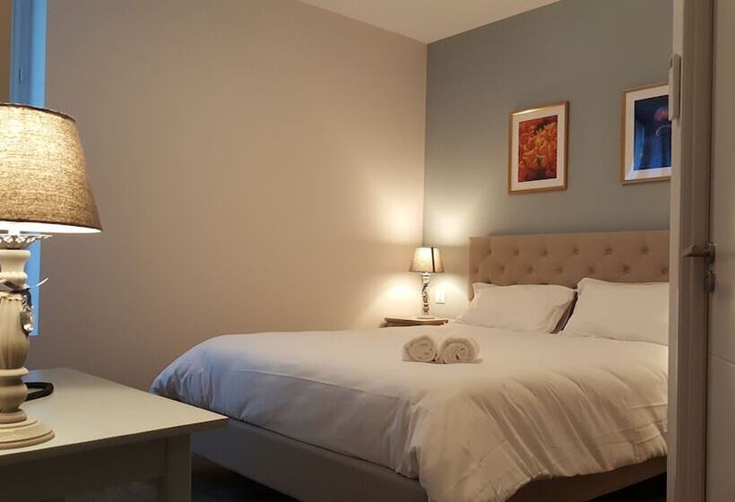 فندق Chez Jacqueline