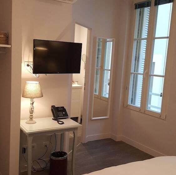 فندق Chez Jacqueline