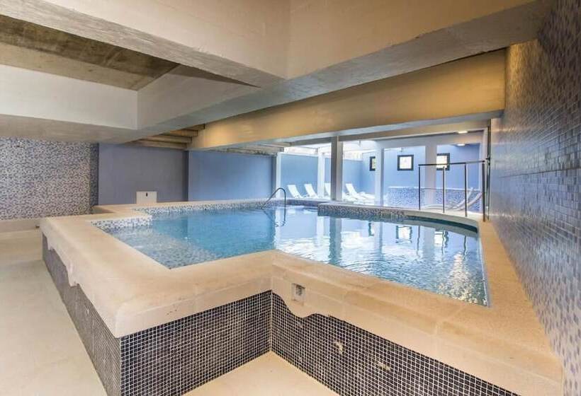 هتل Julieta Y El Mar