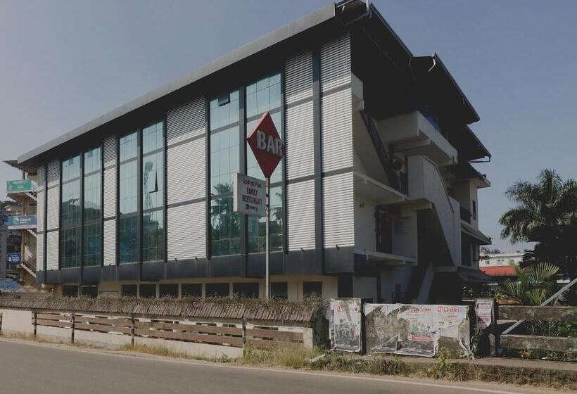 هتل Collection O Edassery Resort